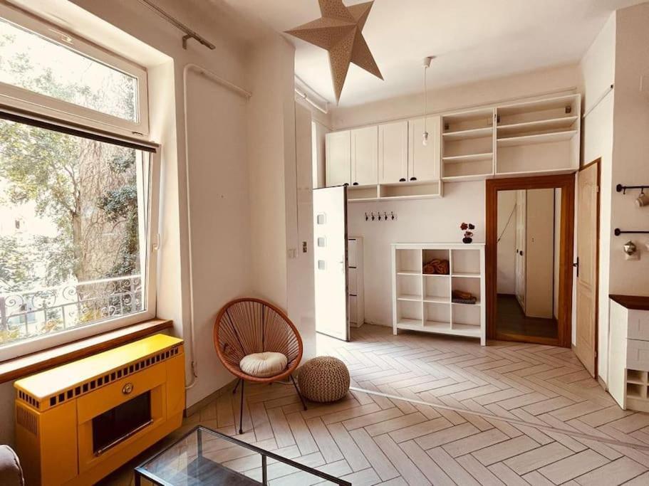 Chestnut Home - A Charming And Warm Feel Place Будапеща Екстериор снимка